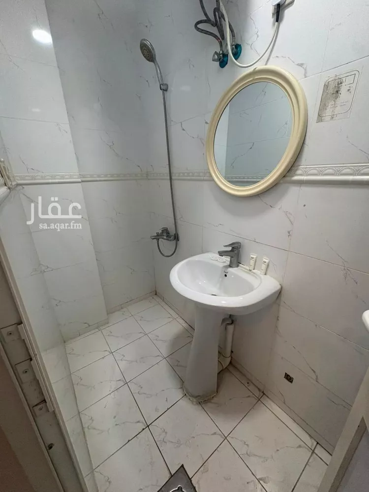 شقة للإيجار في شارع عمر بن الخطاب, حي الفيصلية, مدينة الدمام, المنطقة الشرقية صورة 3