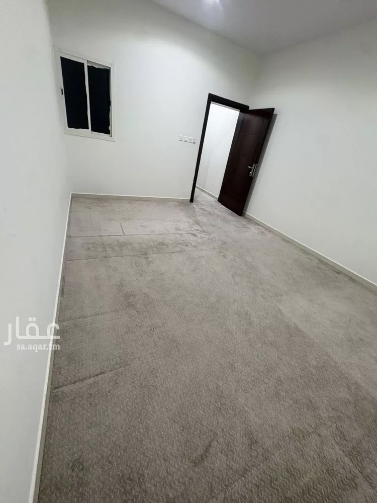شقة للإيجار في شارع نجران, حي الثقبة, مدينة الخبر, المنطقة الشرقية 4