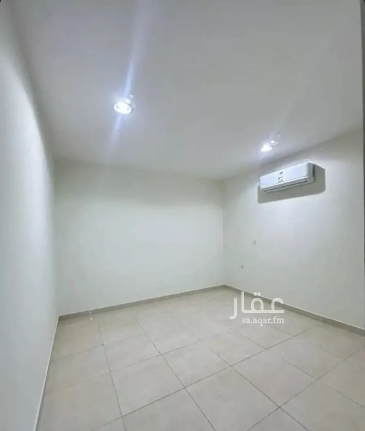 شقة للإيجار في شارع نجران, حي الثقبة, مدينة الخبر, المنطقة الشرقية 4