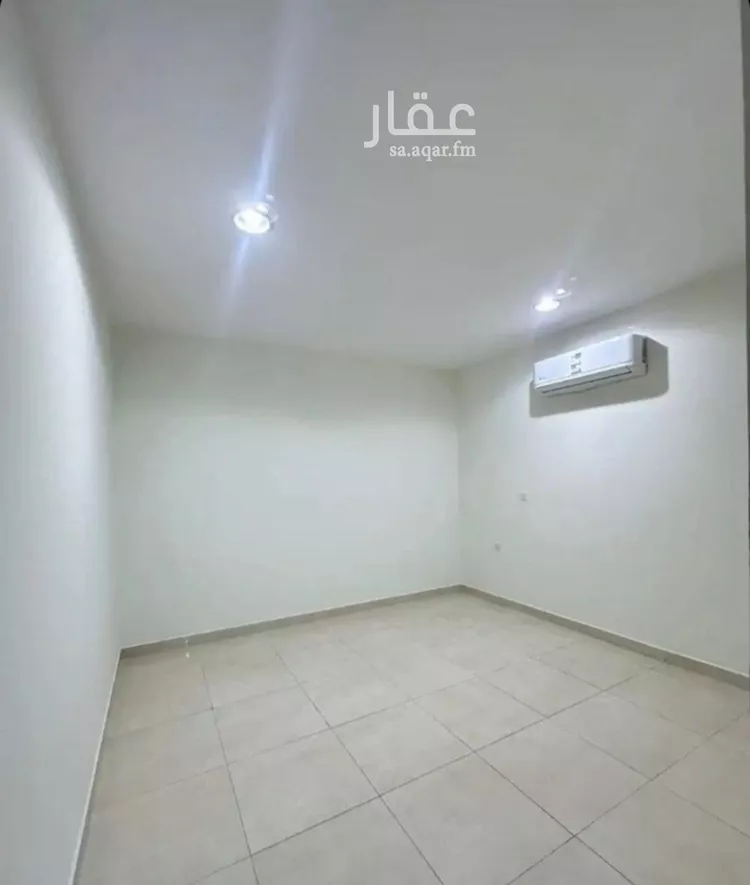 شقة للإيجار في شارع نجران, حي الثقبة, مدينة الخبر, المنطقة الشرقية 3
