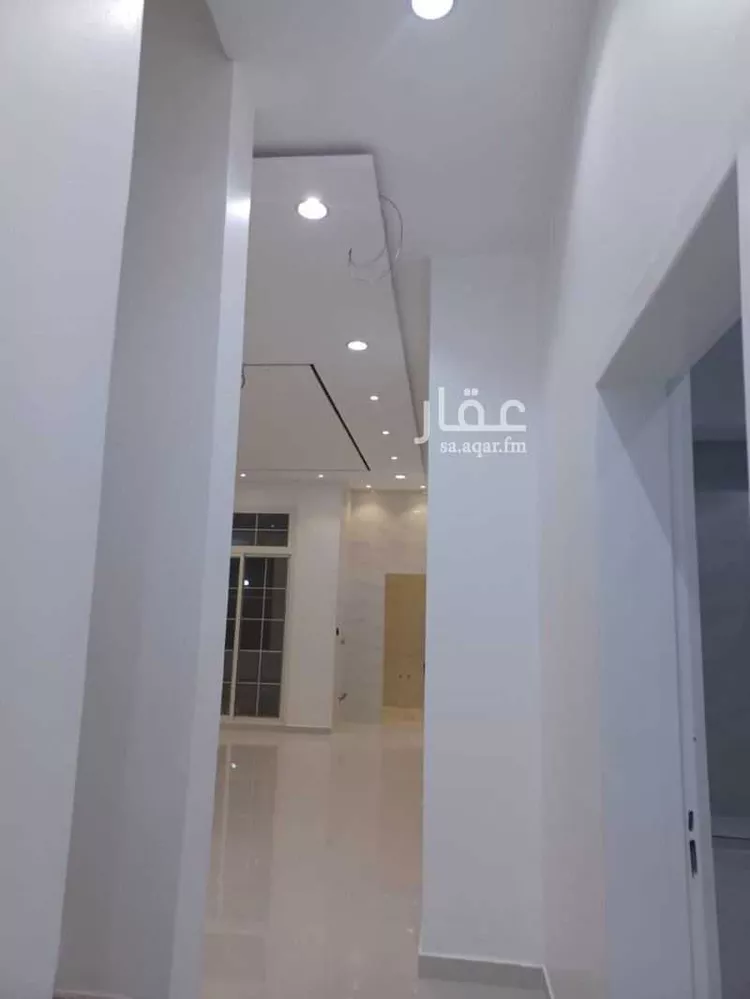 فيلا للإيجار في شارع محمد عبدالشكور ، حي الشرق ، الرياض ، منطقة الرياض صورة 2