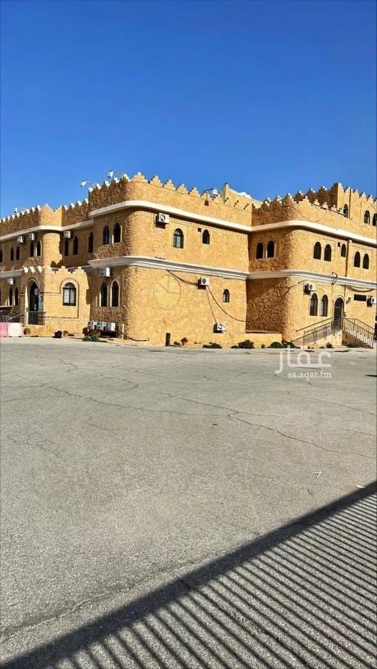 عمارة للإيجار في شارع الملك عبدالعزيز, حي البديعة, مدينة البكيريه, منطقة القصيم