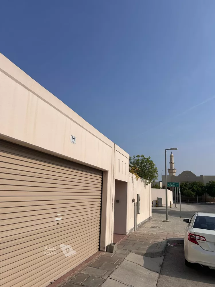 فيلا للبيع في شارع المشهد 5, حي جلمودة, مدينة مدينه الجبيل الصناعيه, المنطقة الشرقية