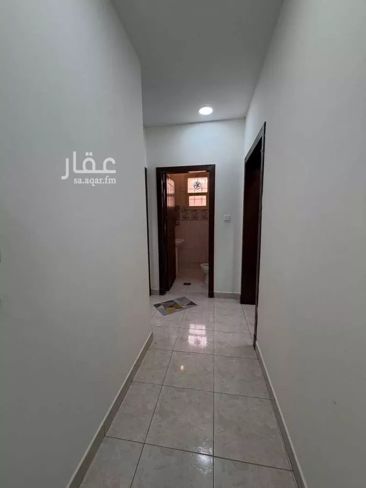 شقة للإيجار في شارع سعيد بن بيشان ، حي ظهرة العودة شرق ، الدرعية ، الدرعية صورة 3