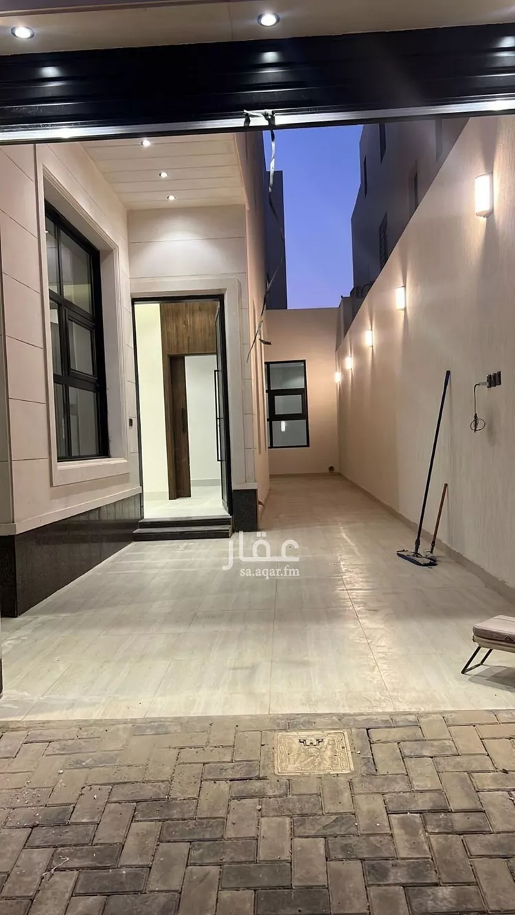 دور للإيجار في شارع ابن سيده اللغوي, حي الجنادرية, مدينة الرياض, منطقة الرياض