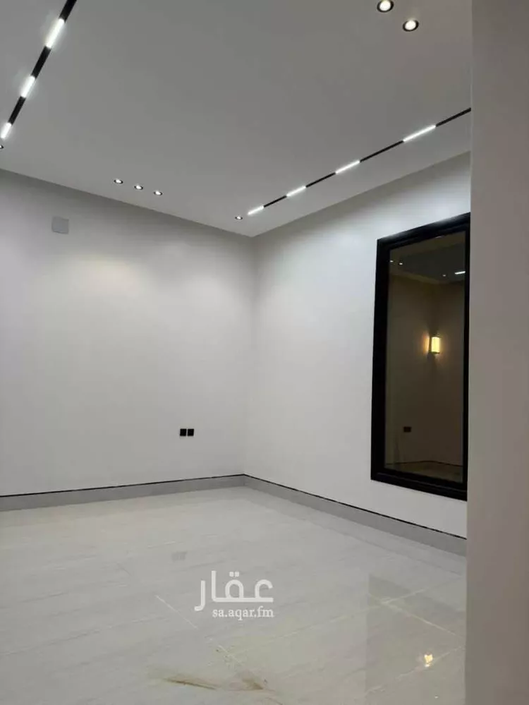 دور للبيع في شارع عبداللطيف عطية, حي الرمال, مدينة الرياض, منطقة الرياض صورة 3