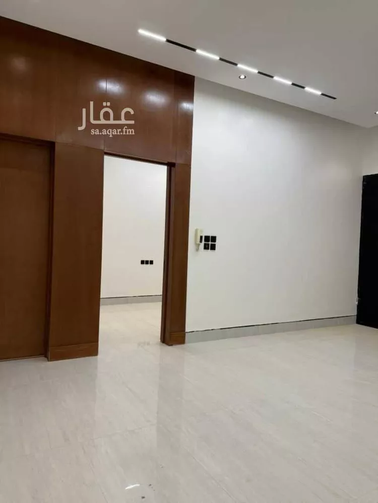 دور للبيع في شارع عبداللطيف عطية, حي الرمال, مدينة الرياض, منطقة الرياض صورة 2