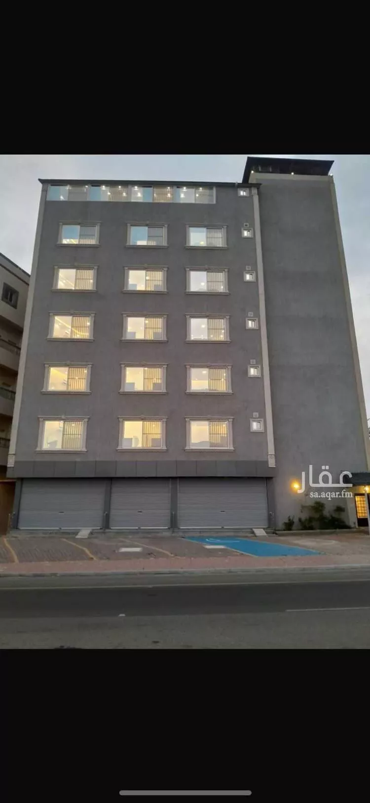 عمارة للبيع في طريق الملك عبدالعزيز ، حي ج3 ، بني كبير ، بلجرشي