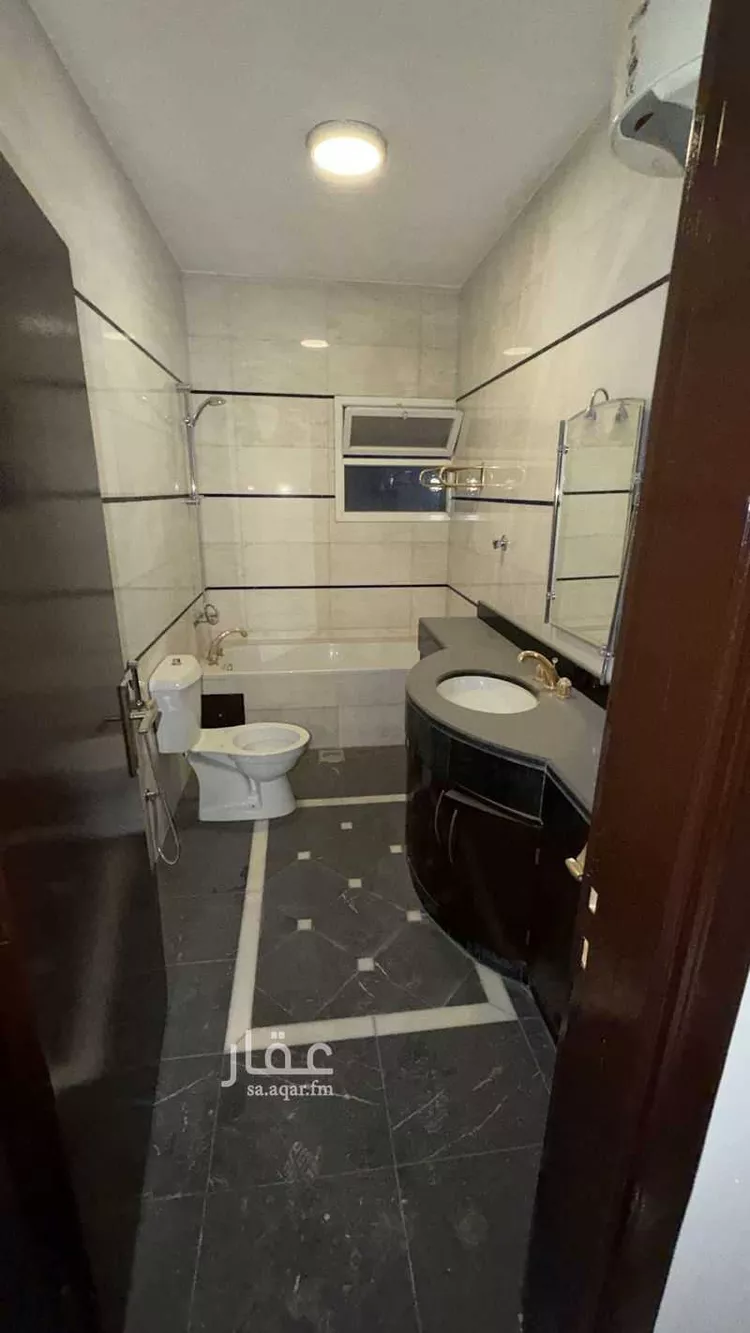 فيلا للإيجار في شارع عبدالله بن هلال, حي المصيف, مدينة الرياض, منطقة الرياض صورة 4