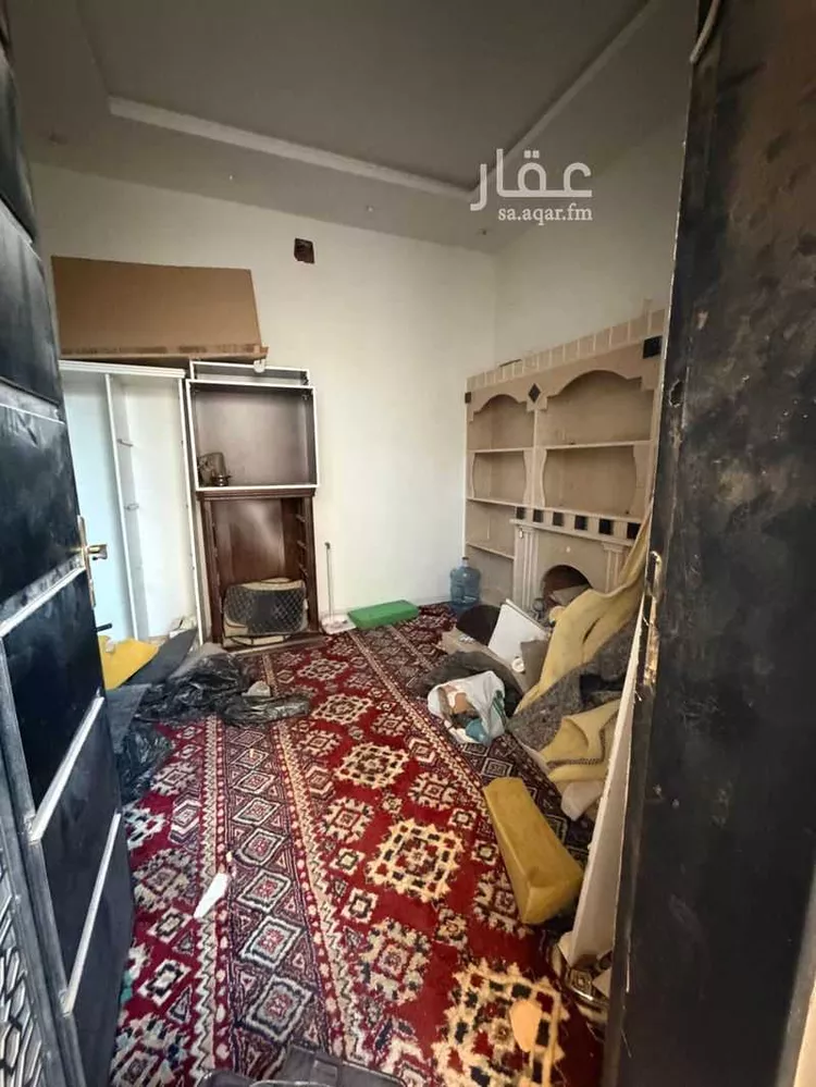فيلا للإيجار في شارع عثمان بن عيسى, حي المهدية, مدينة الرياض, منطقة الرياض صورة 2