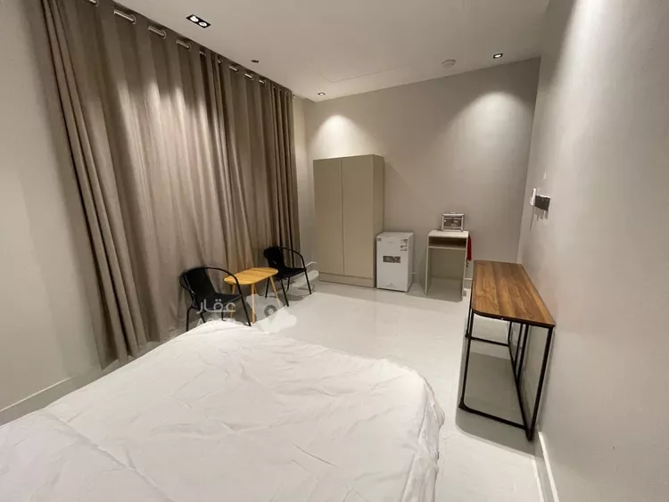 Floor for Sale in Riyadh Okaz 7