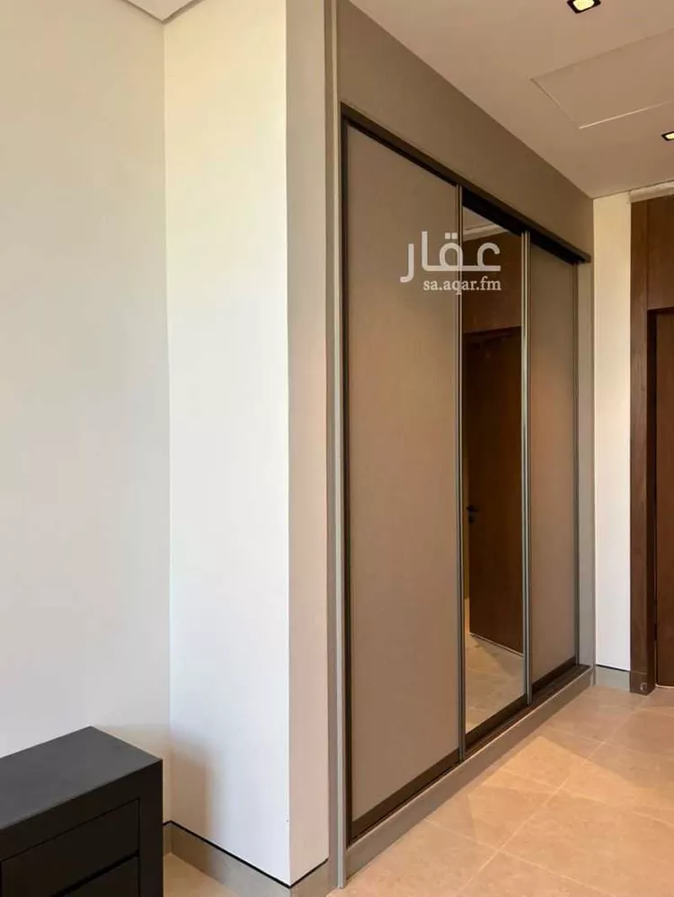 Floor for Sale in Riyadh Al Malqa 1 صورة