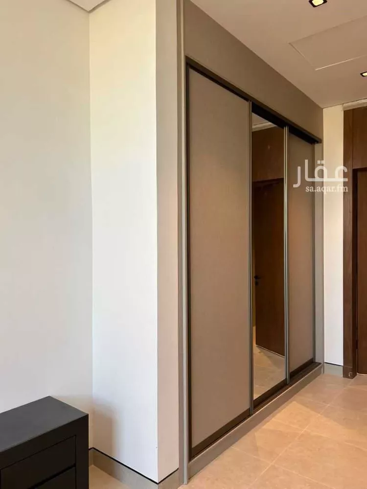 دور للبيع في شارع رقم 324, حي الملقا, مدينة الرياض, منطقة الرياض