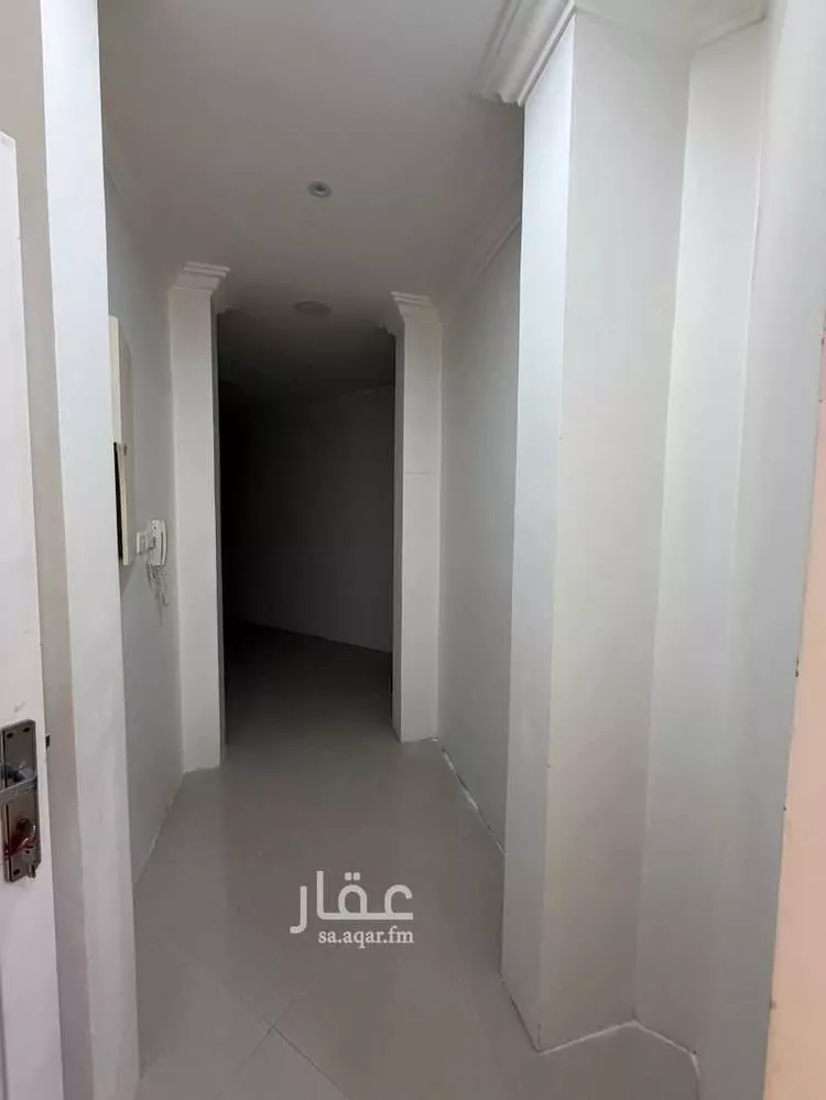 شقة للإيجار في شارع احمد بن الازرق, حي السلمانية الرابع, مدينة الاحساء, المنطقة الشرقية 8