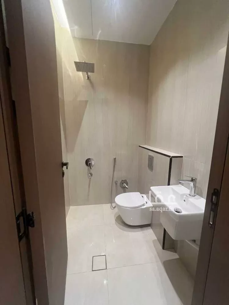 فيلا للبيع في شارع البليدة, حي السعادة, مدينة الرياض, منطقة الرياض صورة 3