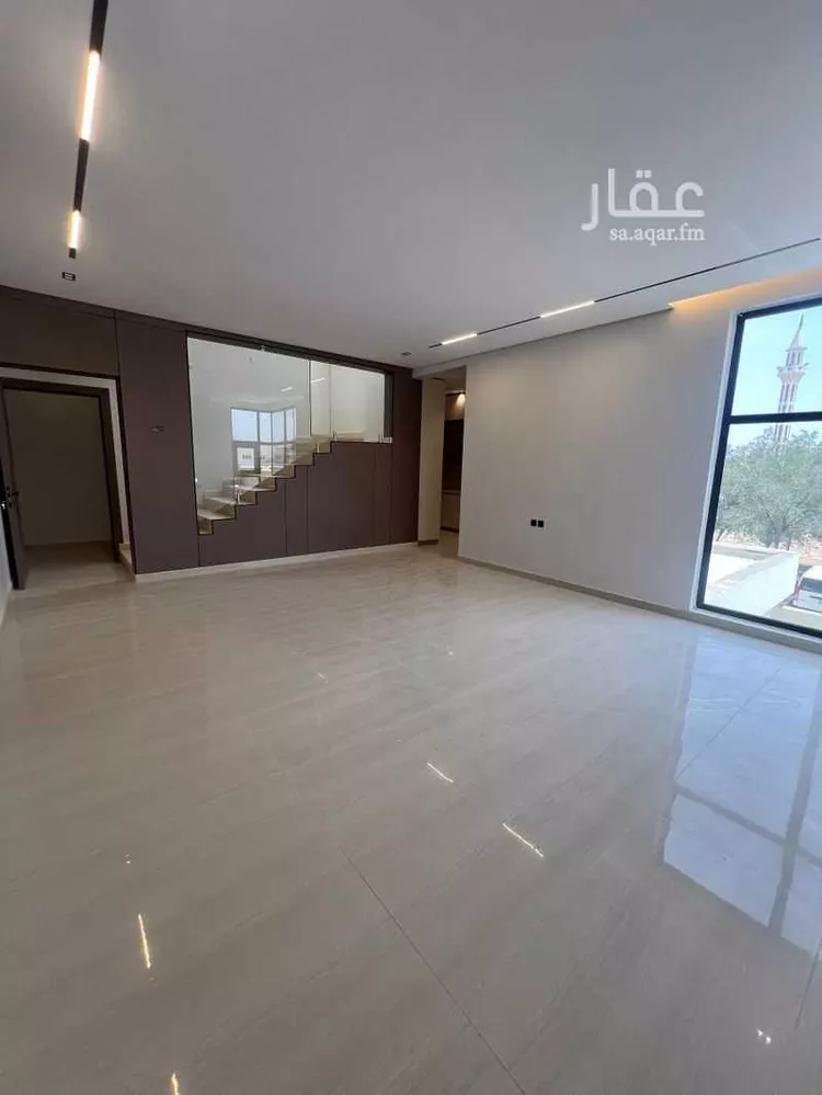 فيلا للإيجار في شارع يحيى بن أبي بكر, حي السعادة, مدينة الرياض, منطقة الرياض صورة 2