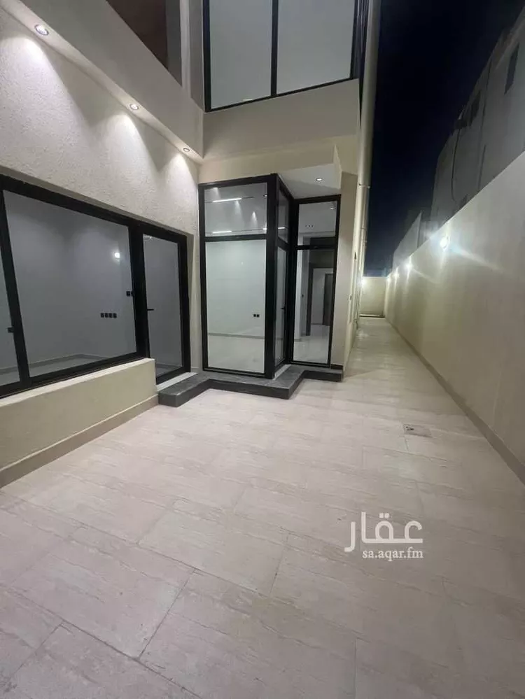فيلا للبيع في شارع يحيى بن أبي بكر, حي السعادة, مدينة الرياض, منطقة الرياض صورة 3