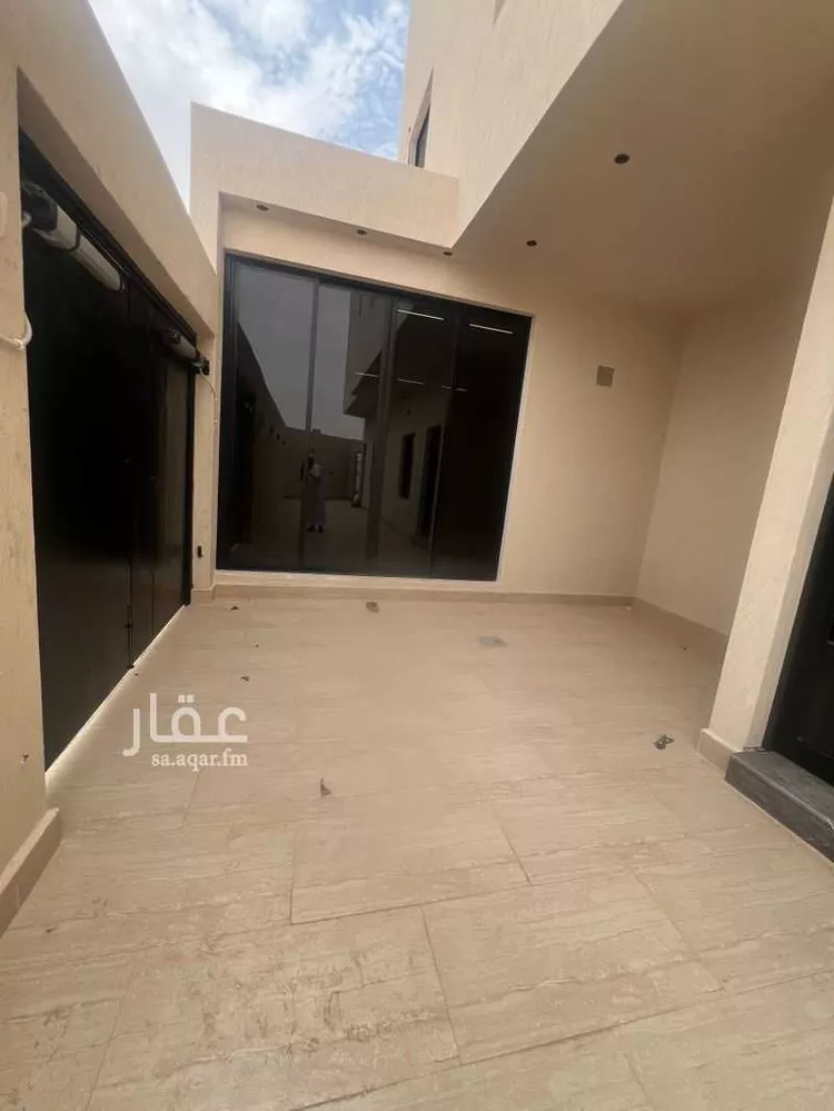 فيلا للبيع في شارع العين, حي النظيم, مدينة الرياض, منطقة الرياض