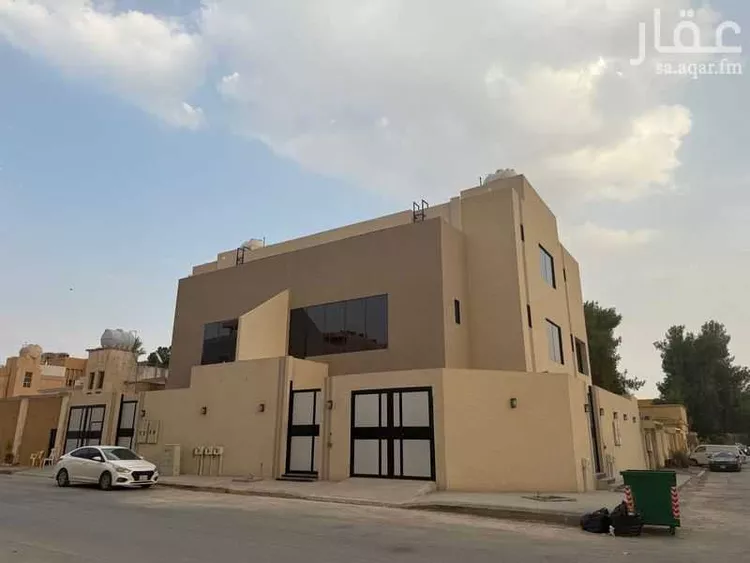 دور للبيع في شارع يعقوب بن السكيت, حي الملز, مدينة الرياض, منطقة الرياض صورة 3