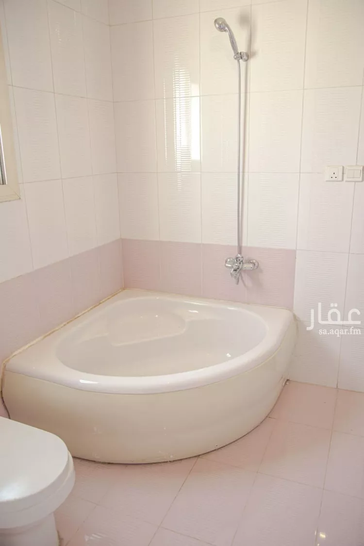 فيلا للبيع في شارع إبن عواد, حي السلامة, مدينة جدة, منطقة مكة المكرمة صورة 2