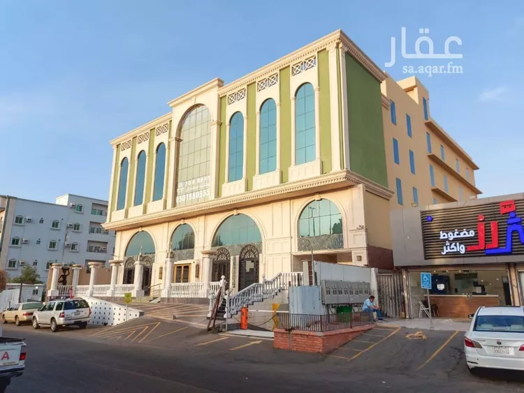 عمارة للإيجار في شارع ام القرى, حي الصفاء, مدينة جدة, منطقة مكة المكرمة صورة 2