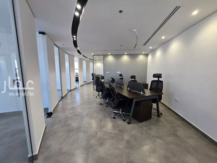 مكتب تجاري للإيجار في شارع طريق الملك عبدالعزيز فرعي, حي الزهراء, مدينة جدة, منطقة مكة المكرمة صورة 2