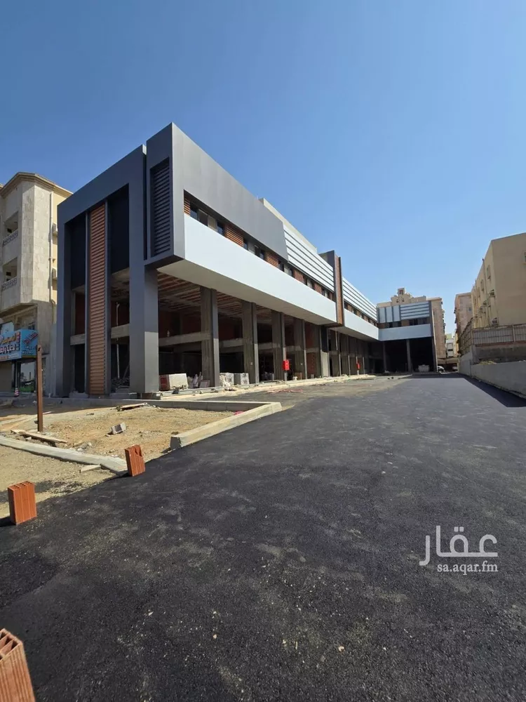 محل للإيجار في شارع طريق الملك فهد فرعي, حي النزهة, مدينة جدة, منطقة مكة المكرمة صورة 3