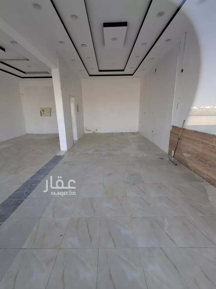 محل للإيجار في شارع بدر بن عامر الهذلي, حي الفروسية, مدينة جدة, منطقة مكة المكرمة صورة 2