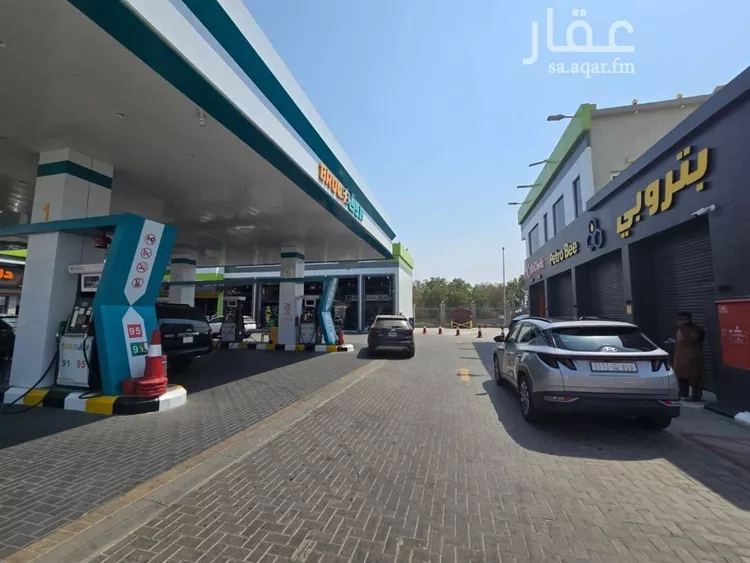 محل للإيجار في شارع نور الدين النصاري, حي الورود, مدينة جدة, منطقة مكة المكرمة صورة 3