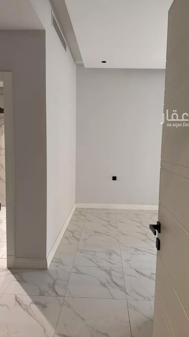 شقة للإيجار في شارع محمد بن عبدالعزيز الدغيثر, حي الملقا, مدينة الرياض, منطقة الرياض 11