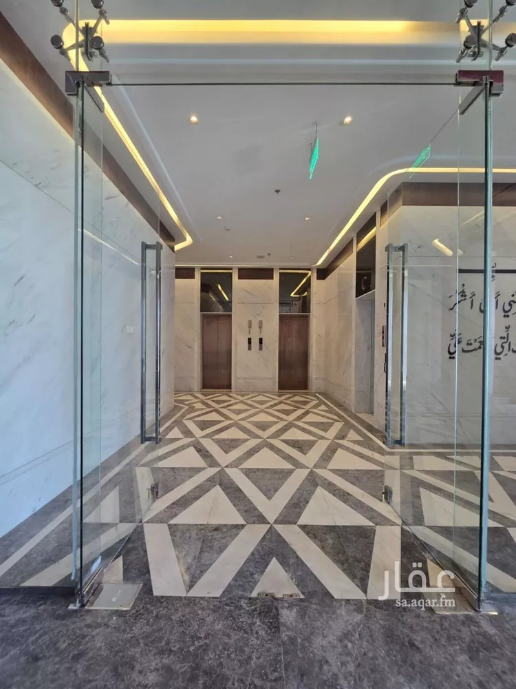 مكتب تجاري للإيجار في شارع الريع, حي النزهة, مدينة جدة, منطقة مكة المكرمة صورة 2