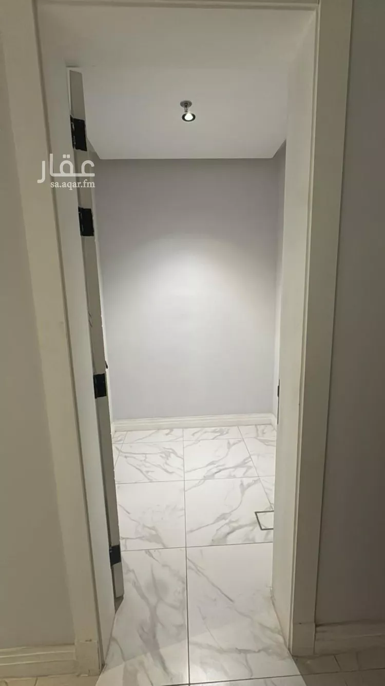 شقة للإيجار في شارع محمد بن عبدالعزيز الدغيثر, حي الملقا, مدينة الرياض, منطقة الرياض 9