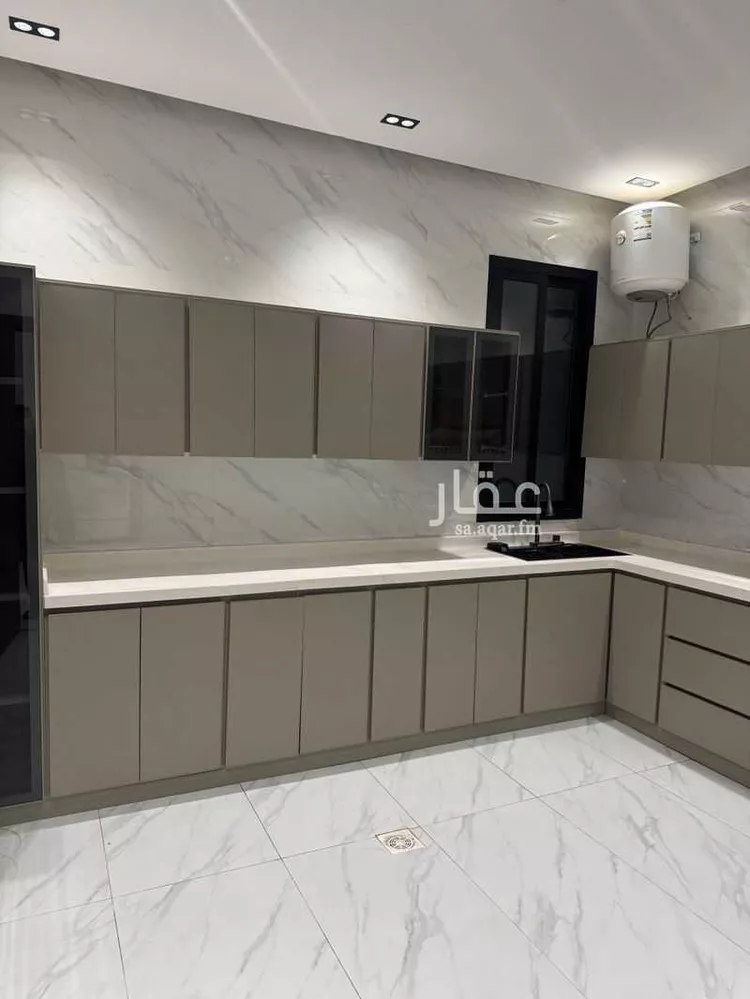 فيلا للبيع في شارع 5321505, حي بدر, مدينة الرياض, منطقة الرياض صورة 3