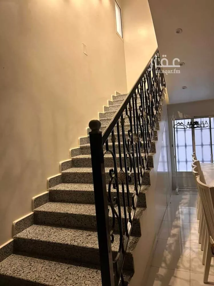 فيلا للبيع في شارع الخياله, حي العزيزية, مدينة الرياض, منطقة الرياض صورة 5