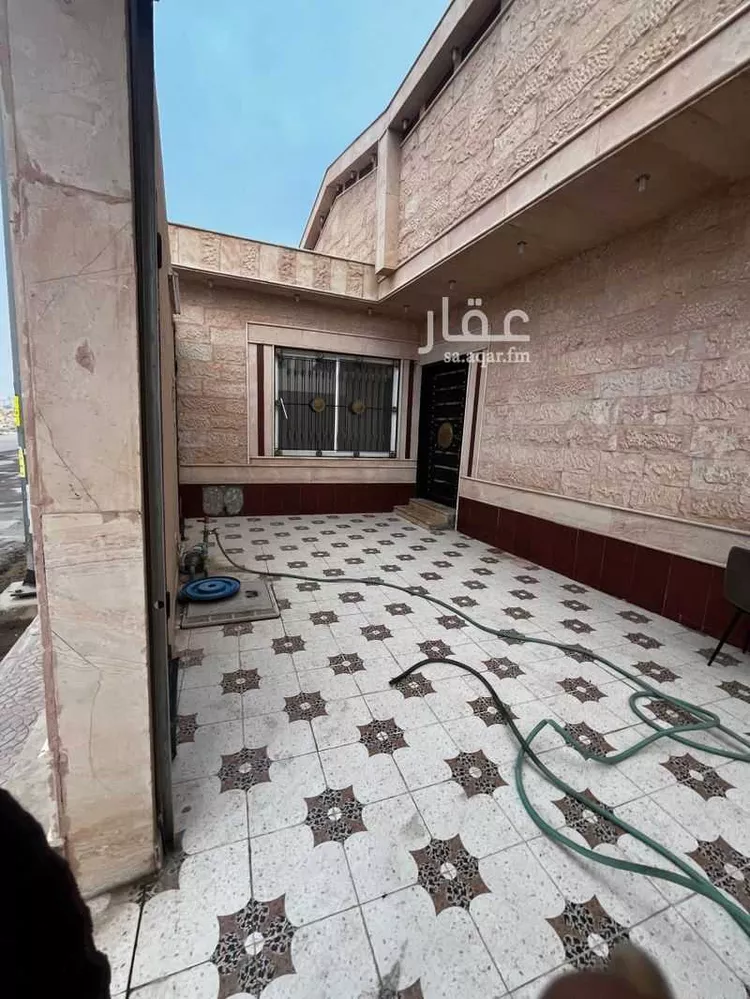 فيلا للبيع في شارع عمر بن إبراهيم بري ، حي طويق ، الرياض ، منطقة الرياض