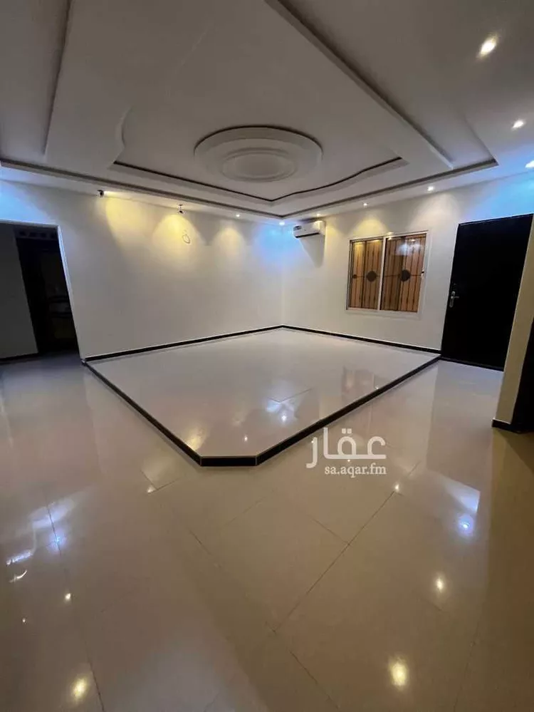 فيلا للبيع في شارع عمر بن إبراهيم بري ، حي طويق ، الرياض ، منطقة الرياض صورة 4