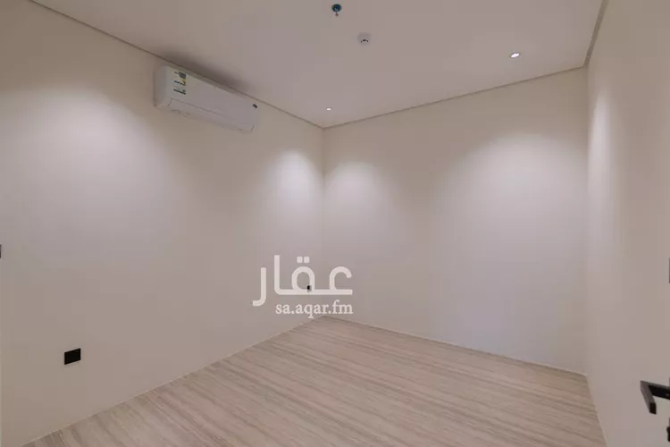 شقة للبيع في شارع حاتم الطائي, حي النزهة, مدينة الرياض, منطقة الرياض صورة 5