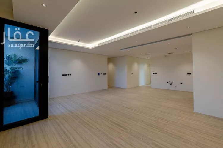 شقة للبيع في شارع حاتم الطائي, حي النزهة, مدينة الرياض, منطقة الرياض صورة 3