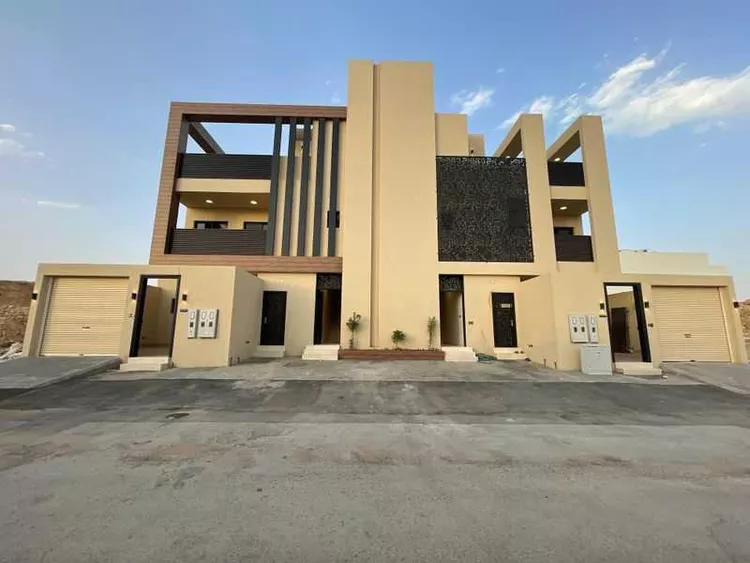 Floor for Sale in Riyadh Al Qirawan