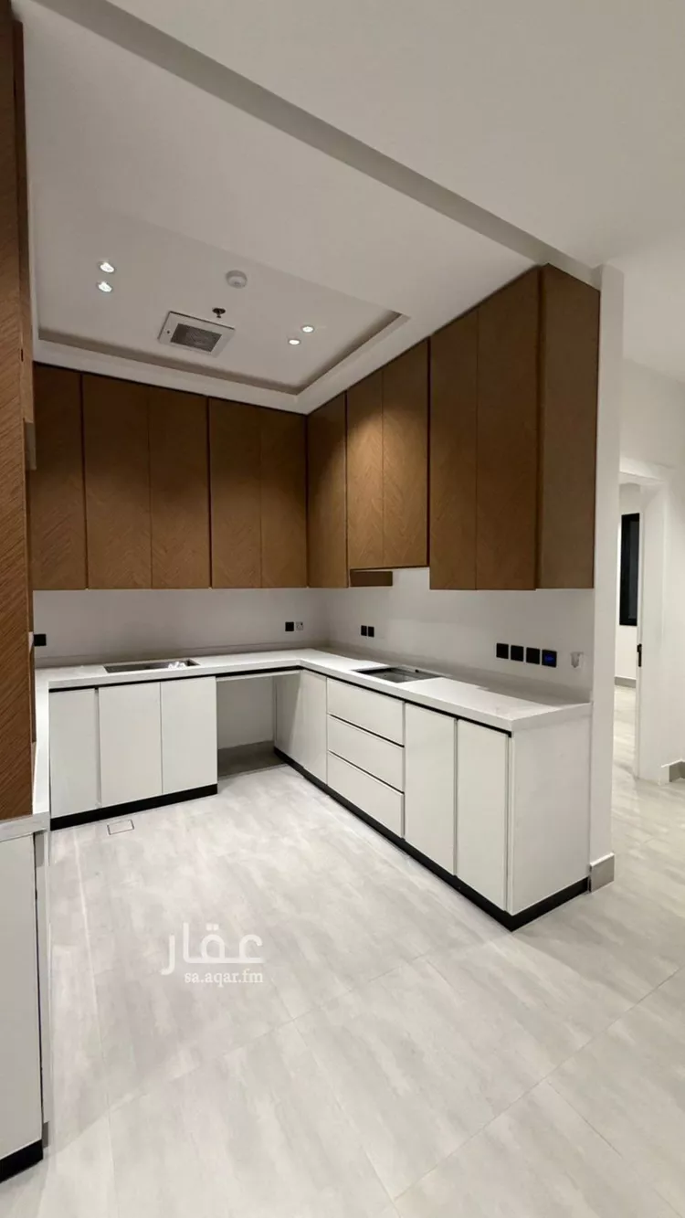 شقة للبيع في شارع الشيخ عبدالله ابابطين, حي الريان, مدينة الرياض, منطقة الرياض صورة 2