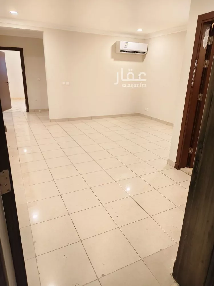 شقة للإيجار في شارع ابي بكر الصديق الفرعي, حي المصيف, مدينة الرياض, منطقة الرياض صورة 2