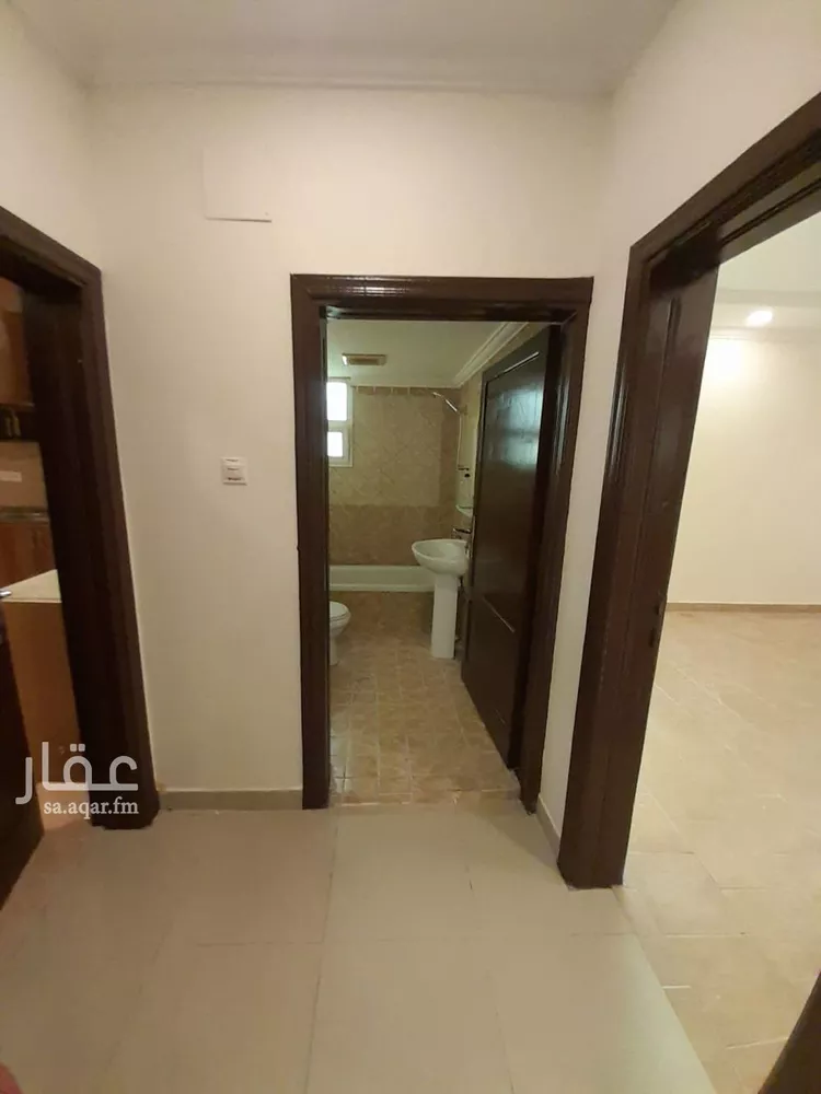 شقة للإيجار في شارع عنيزة, حي الريان, مدينة الرياض, منطقة الرياض صورة 4