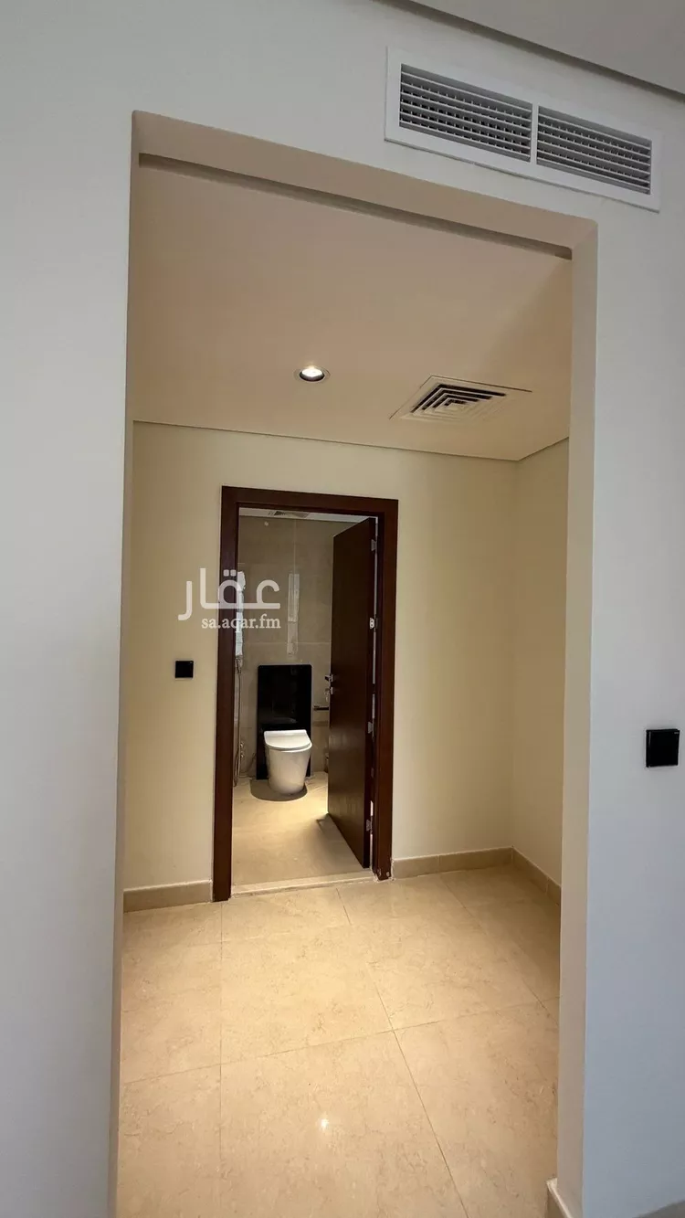 فيلا للإيجار في شارع مشروع رواء, حي مطار الملك خالد الدولي, مدينة الرياض, منطقة الرياض 20