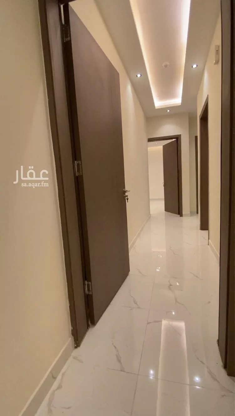 شقة للإيجار في شارع شارع محمد بن عوجان, حي الحزم, مدينة الرياض, منطقة الرياض صورة 5