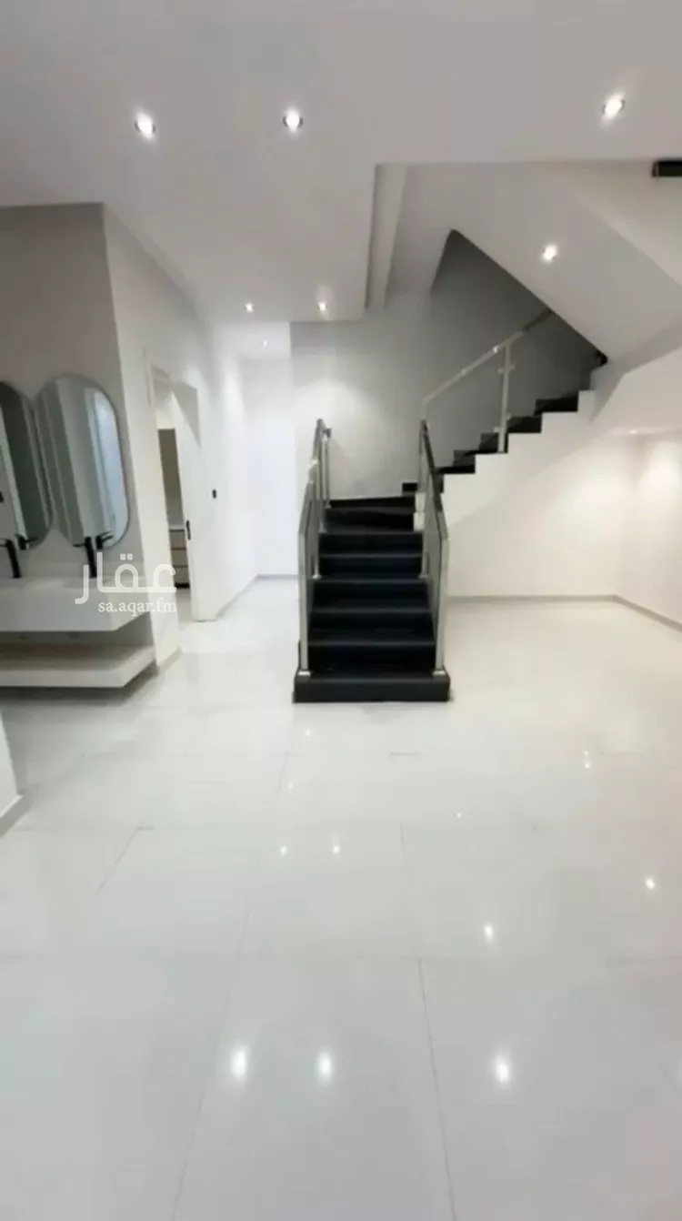 فيلا للإيجار في شارع حسن الفخري, حي الجنادرية, مدينة الرياض, منطقة الرياض صورة 3