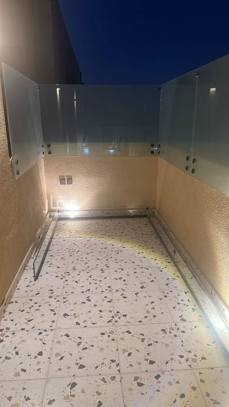 دور للبيع في شارع القلعة, حي الحزم, مدينة الرياض, منطقة الرياض صورة 3