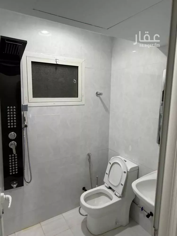 عمارة للإيجار في شارع 11, حي الضباب, مدينة الجبيل, المنطقة الشرقية