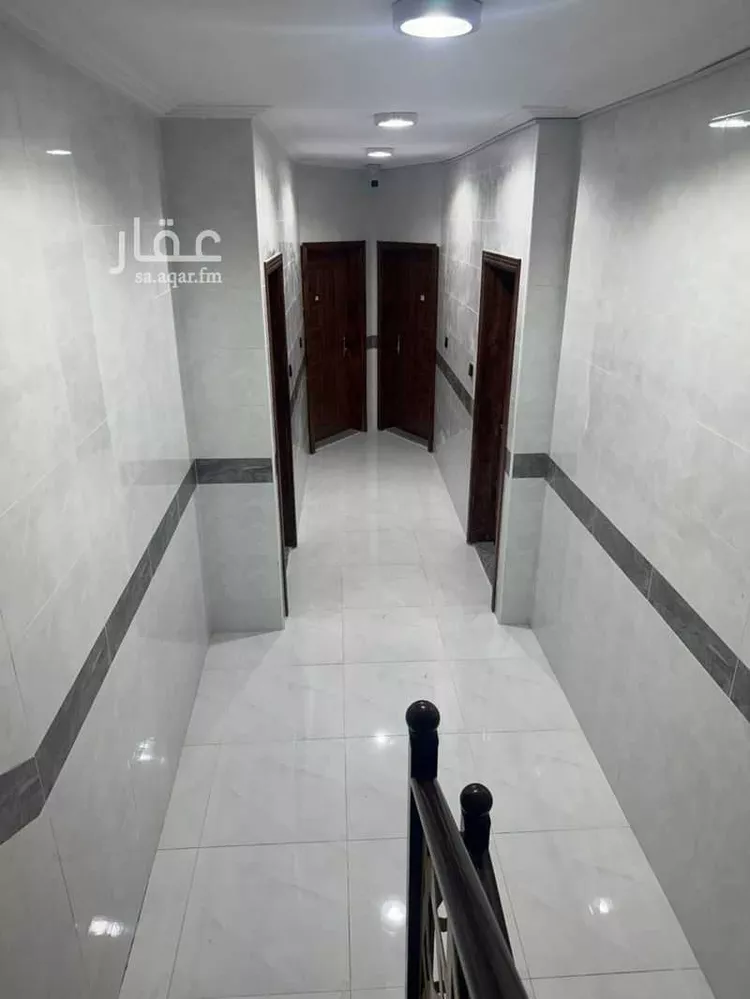 عمارة للإيجار في شارع 11, حي الضباب, مدينة الجبيل, المنطقة الشرقية صورة 5