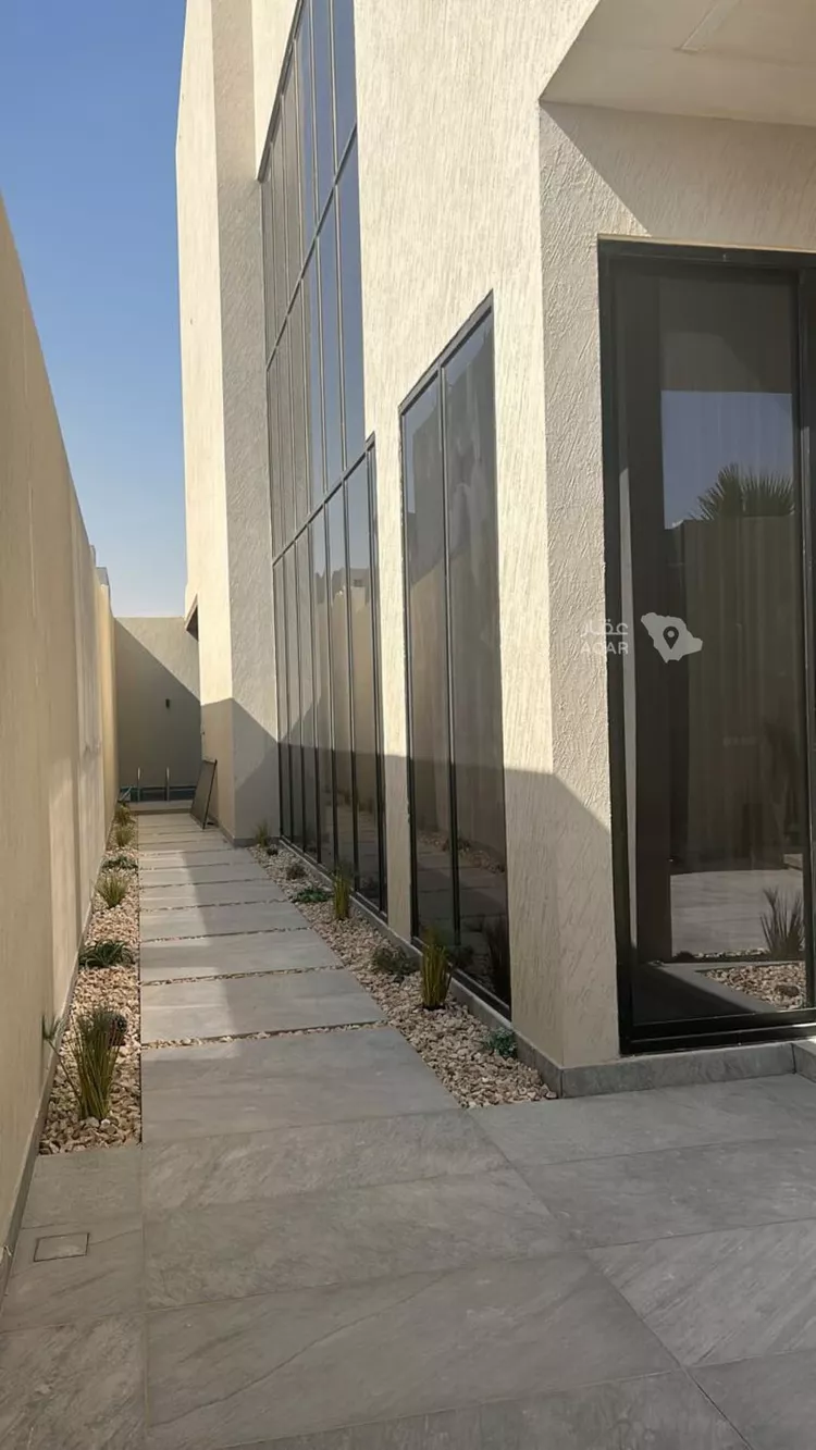 فيلا للبيع في شارع سليمان التيمي, حي القيروان, مدينة الرياض, منطقة الرياض صورة 2