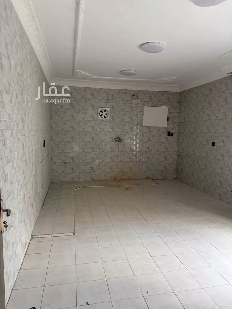 فيلا للبيع في شارع شائع, حي بدر, مدينة الرياض, منطقة الرياض صورة 4